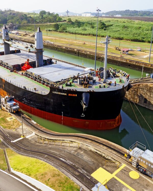 When was the Panama Canal built And how does it work
